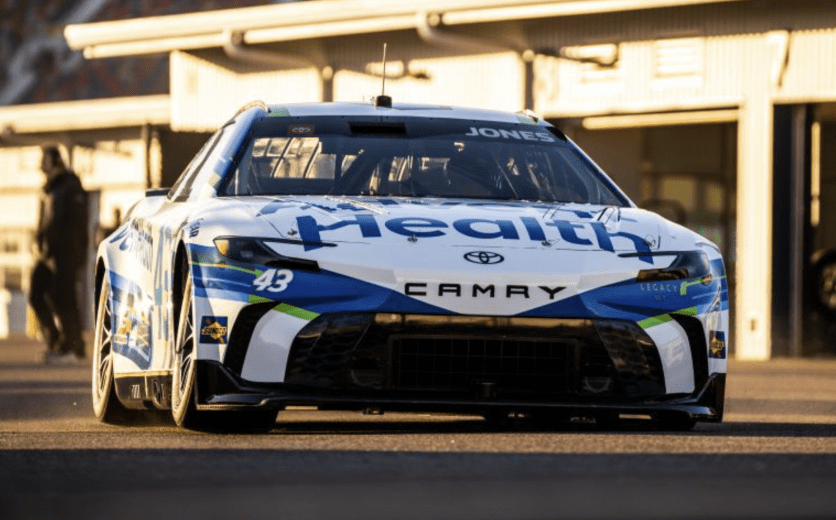 Erik Jones drives through the Phoenix garage